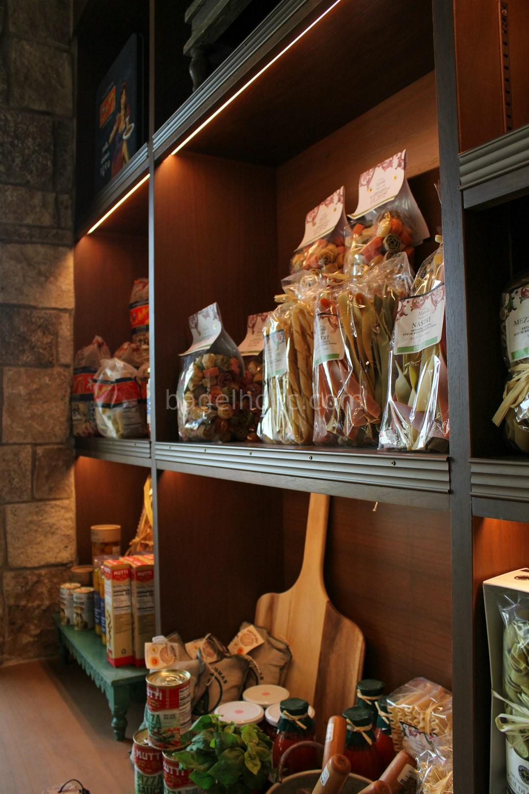 Gallery 2